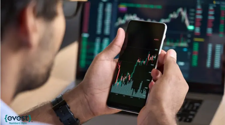 أفضل تطبيق للتداول عبر الهاتف المحمول